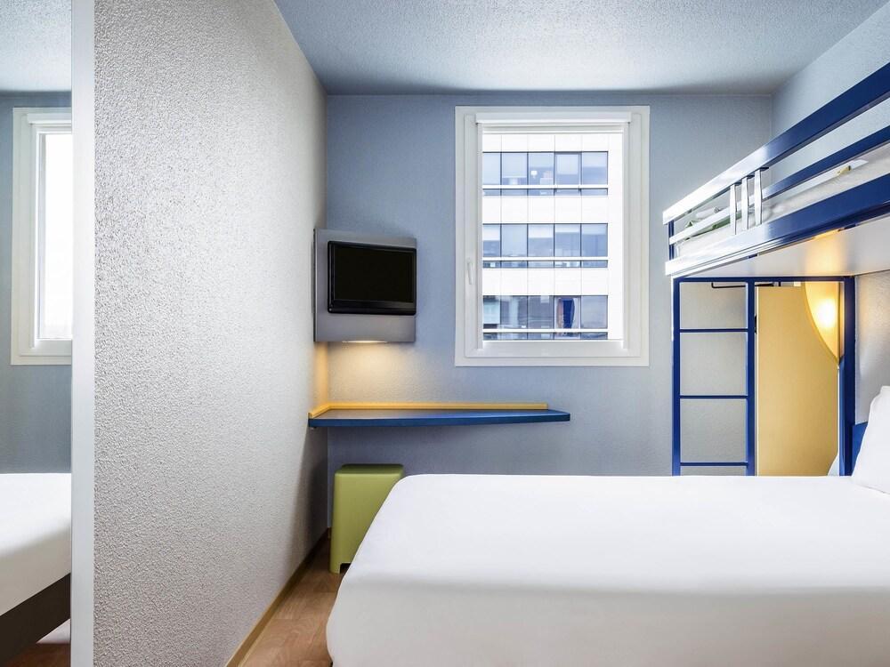 ibis budget Rueil Malmaison Eksteriør billede